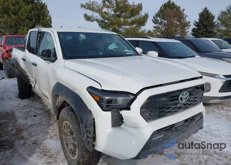 2025 Toyota Tacoma Trd Off Road z USA, uszkodzony, nr VIN 3TMLB5JN2SM089150